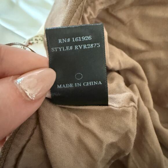 ROSEVELVET | Tan Linen Blend Ruffle Trim Halter Cutout Romper | Small BNWT - Picture 8 of 8